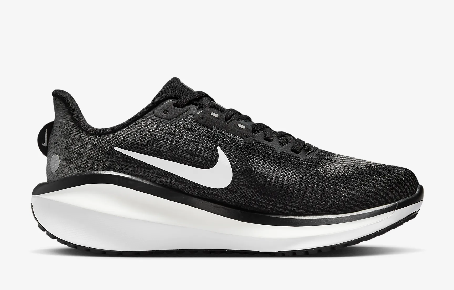 Женские кроссовки Nike Vomero 17