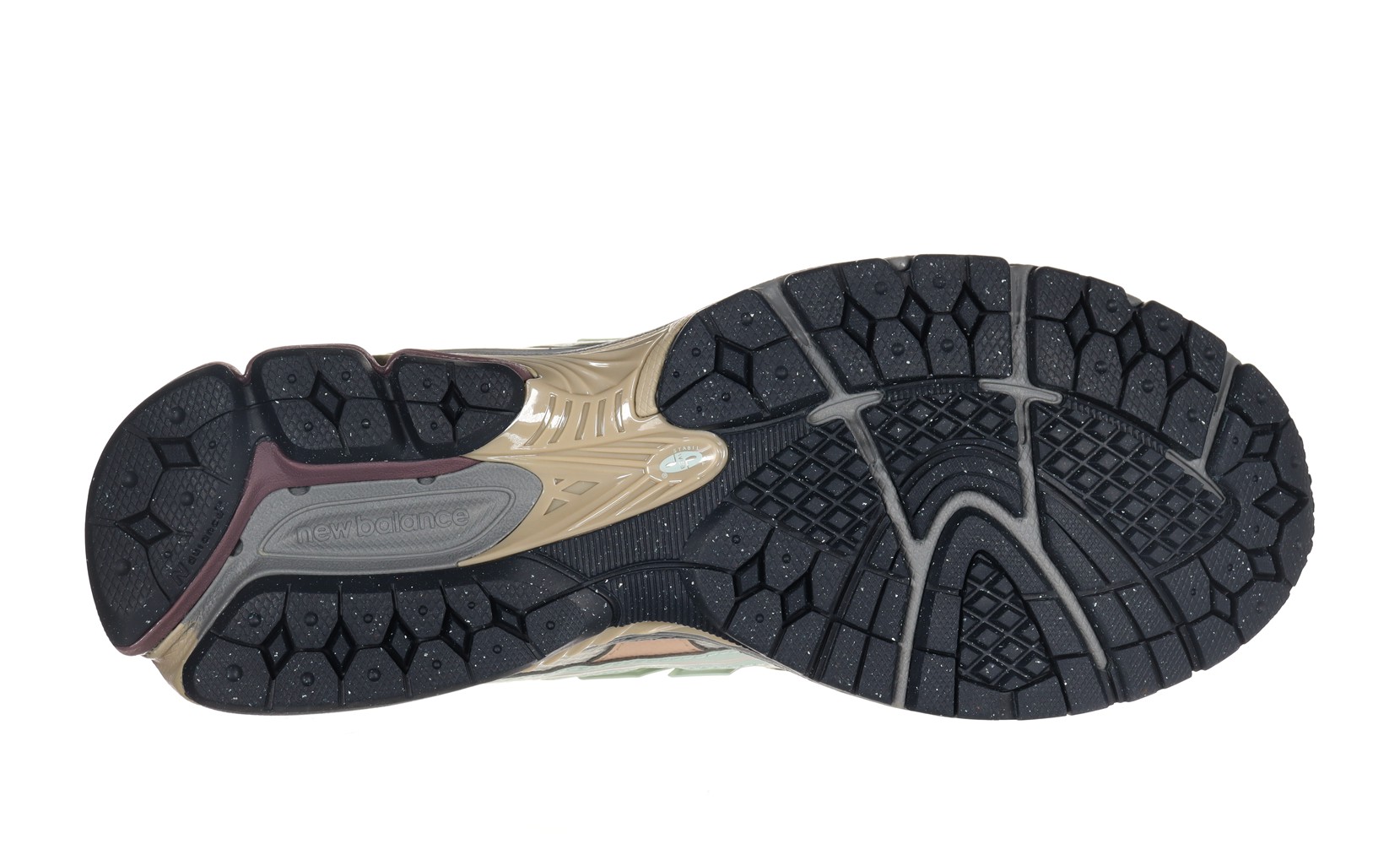 Женские кроссовки New Balance 1906U - фото №3