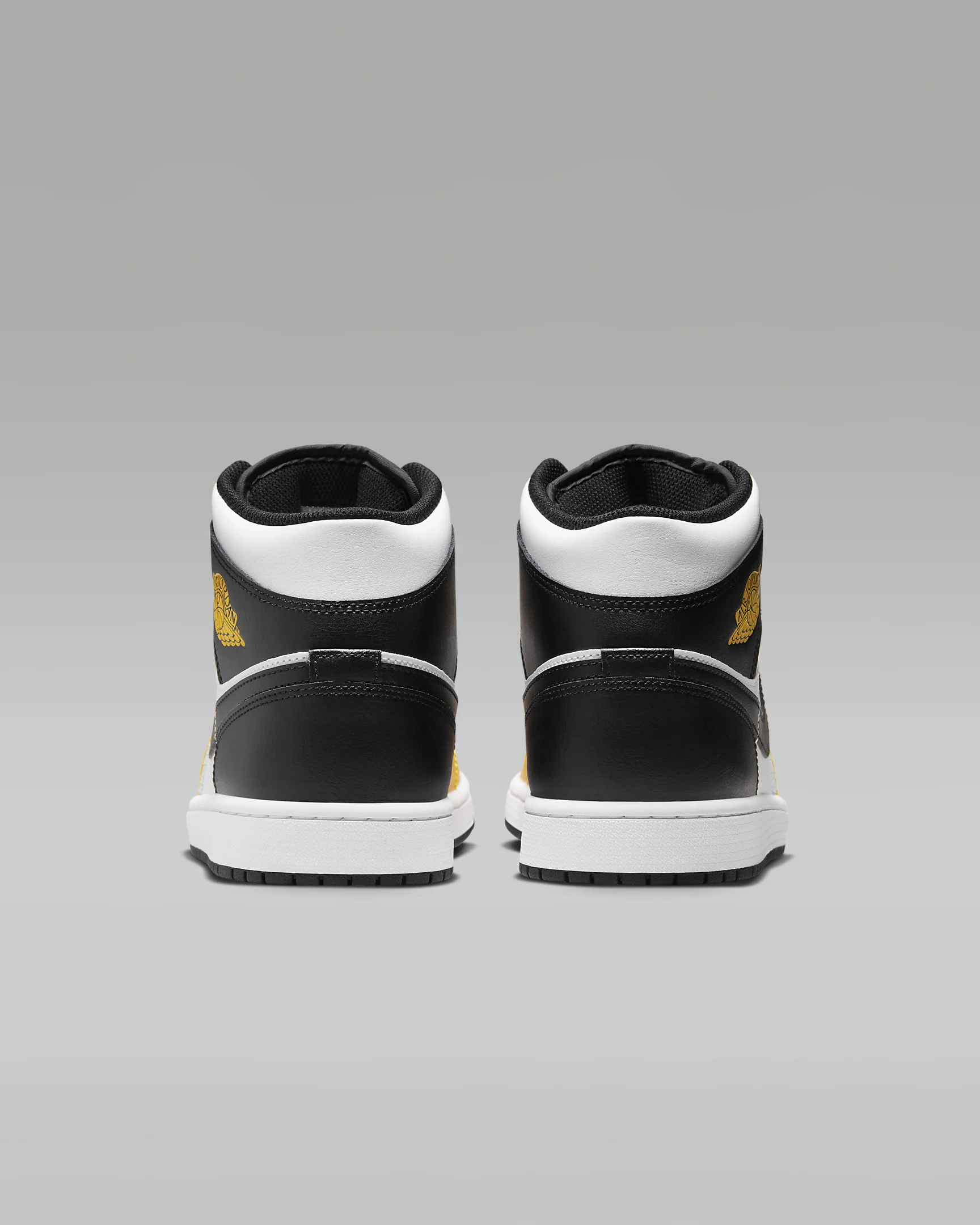 Мужские кроссовки Air Jordan 1 Mid - фото №5