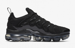 Nike Air VaporMax Plus