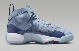 Nike Jumpman Two Trey