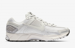 Nike Zoom Vomero 5